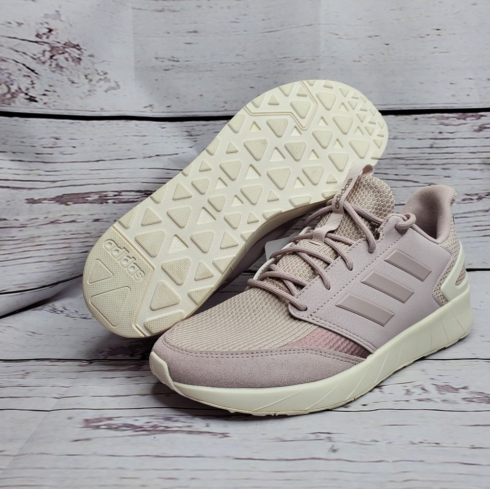 New ADIDAS Women's Questarstrike X Size 10